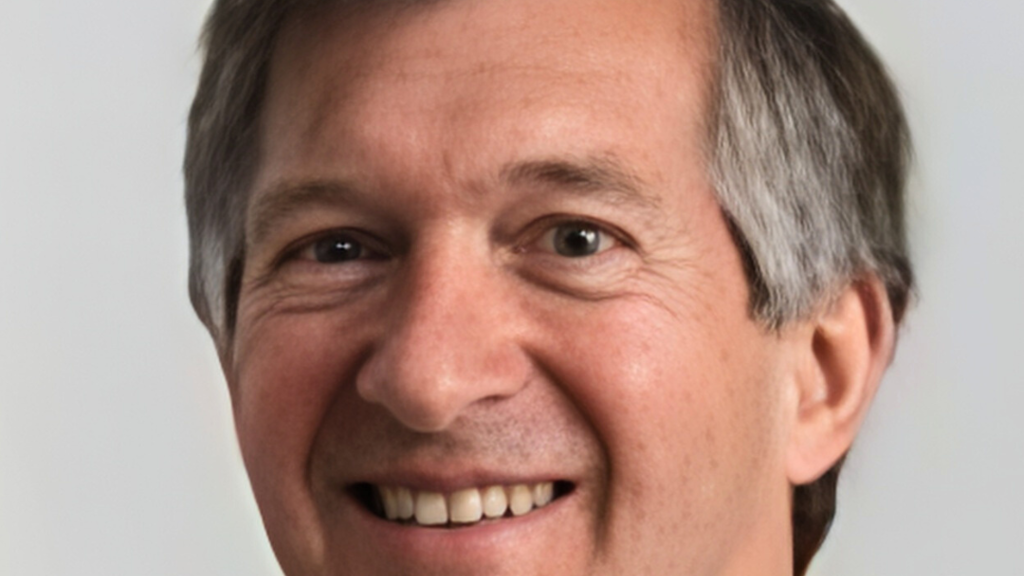 Warren Darling