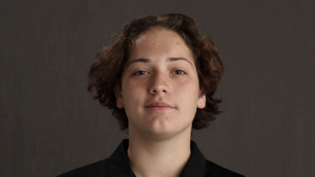 Cropped Headshot of Naomi Simon